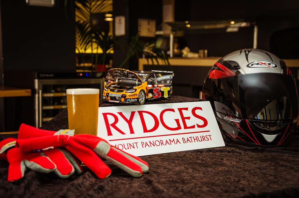 Rydges Mount Panorama Bathurst Hotel Exterior photo